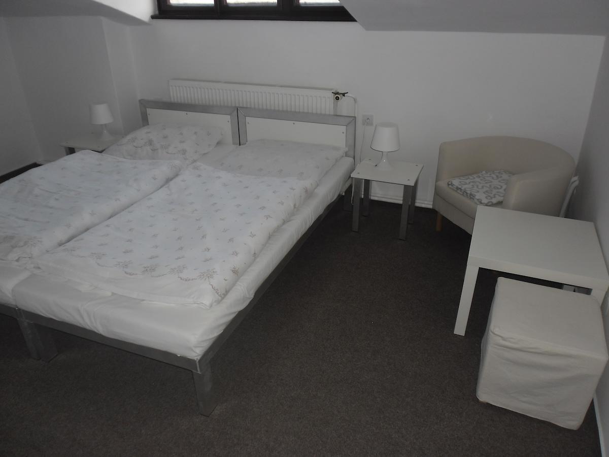 Bike-Hotel Medenec Nove Mesto pod Smrkem Zimmer foto